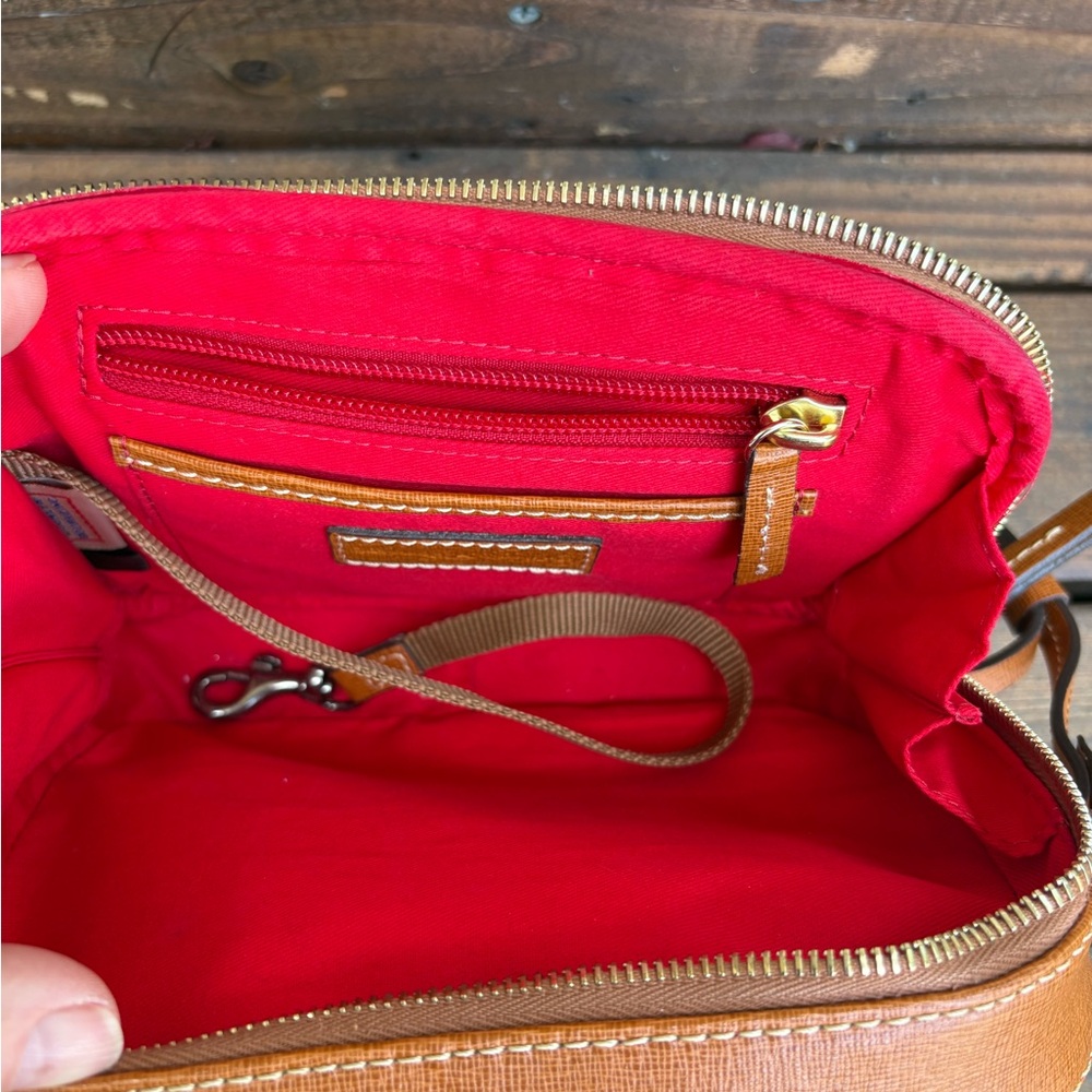Dooney & Bourke Sawyer  Crossbody Bag in Saffiano Leather - Picture 4 of 9